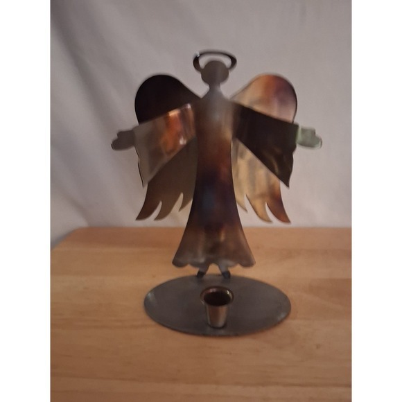 The Unbranded Brand Other - Metal Candle Holder 10 inches tall and 7 inches wide